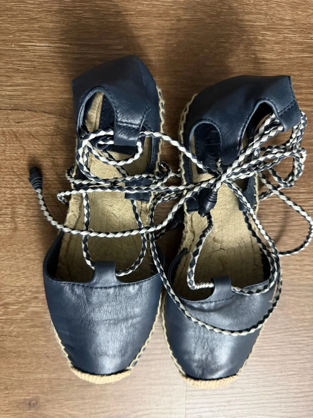 Tory Burch Positano Lace Up Flat Espadrilles  size 7